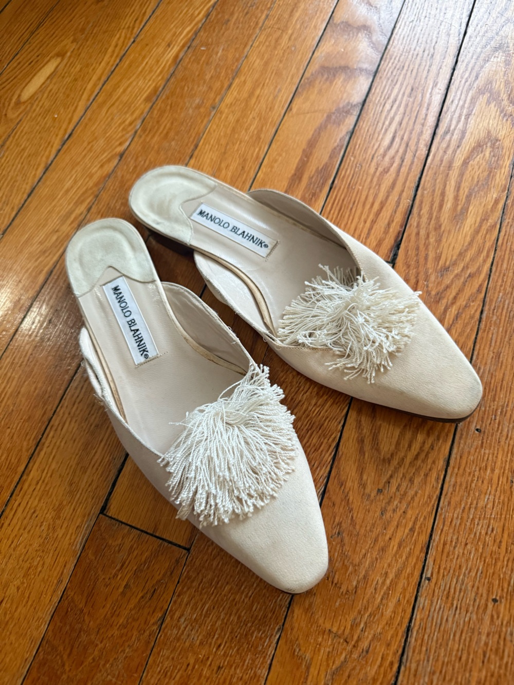 Rare Manolo Blahnik White Pom-Pom Slipper